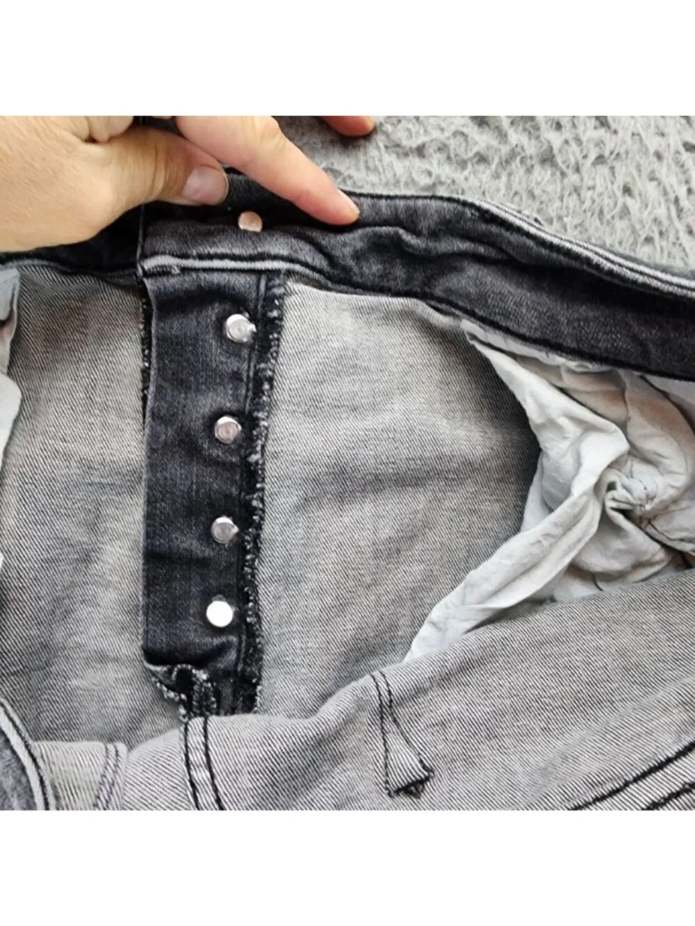 Judy Blue Jeans Womens 22W Gray Skinny Fit Button Fly Stretch Denim *Read*